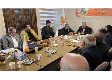 نشست هم‌اندیشی شرکت مرغک با مرغداران و اتحادیه آذربایجان شرقی؛ توسعه همکاری‌ها و ارتقای دانش فنی در دستور کار